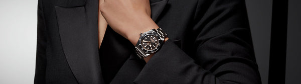 BLACK BAY 54