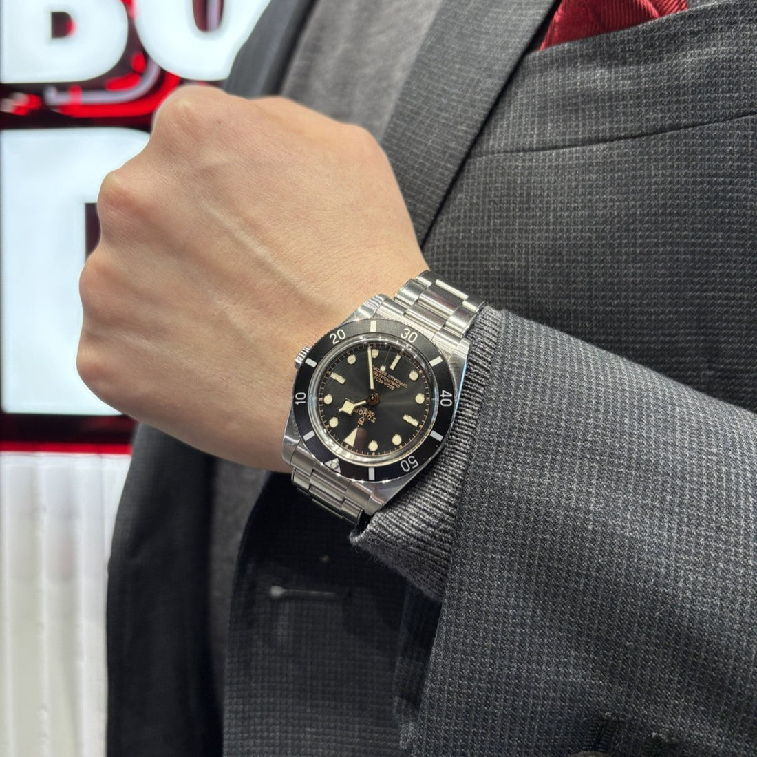 着けた瞬間にしっくりくる<br>冬におすすめの『ブラックベイ 54』