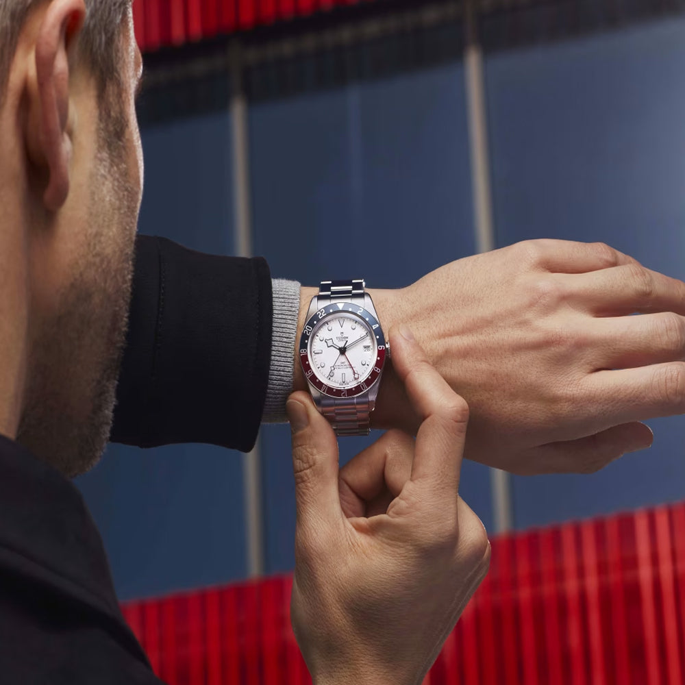 BLACK BAY GMT
