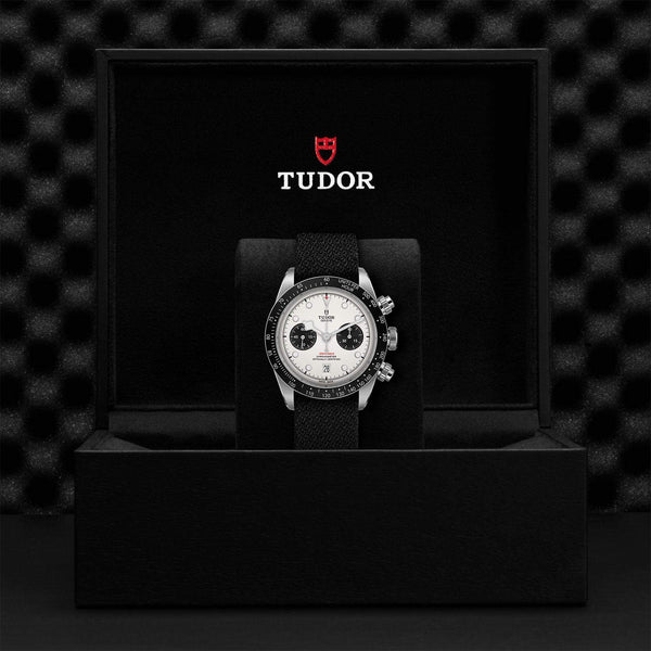 【正規販売】BLACK BAY CHRONO